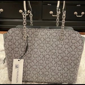 Calvin Klein  Hailey shoulder bag| tote bag